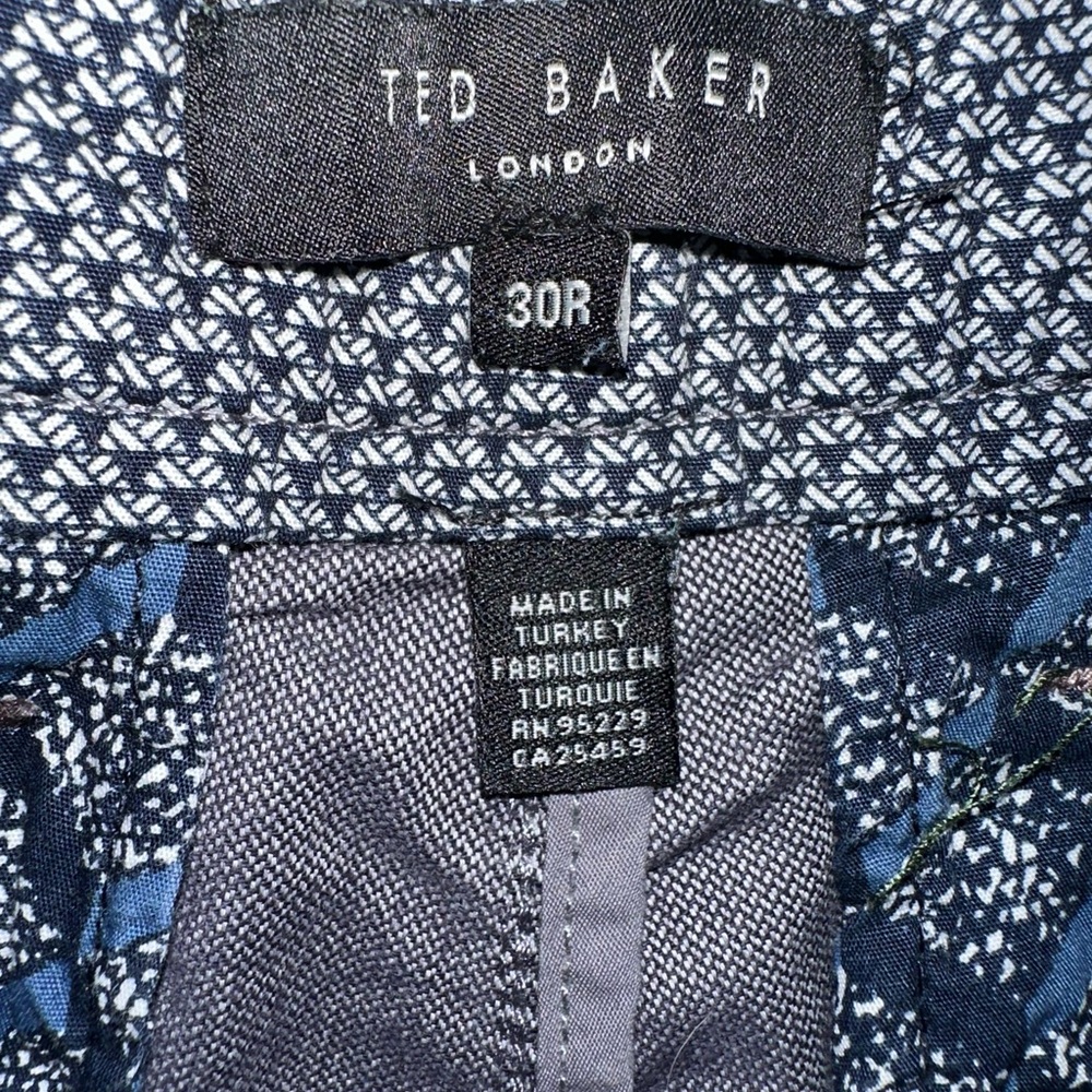 Two Ted Baker Men’s Shorts - Size 30 - Picture 7 of 10